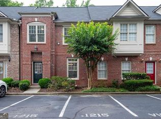 1215 Harris Commons Pl, Roswell, GA 30076