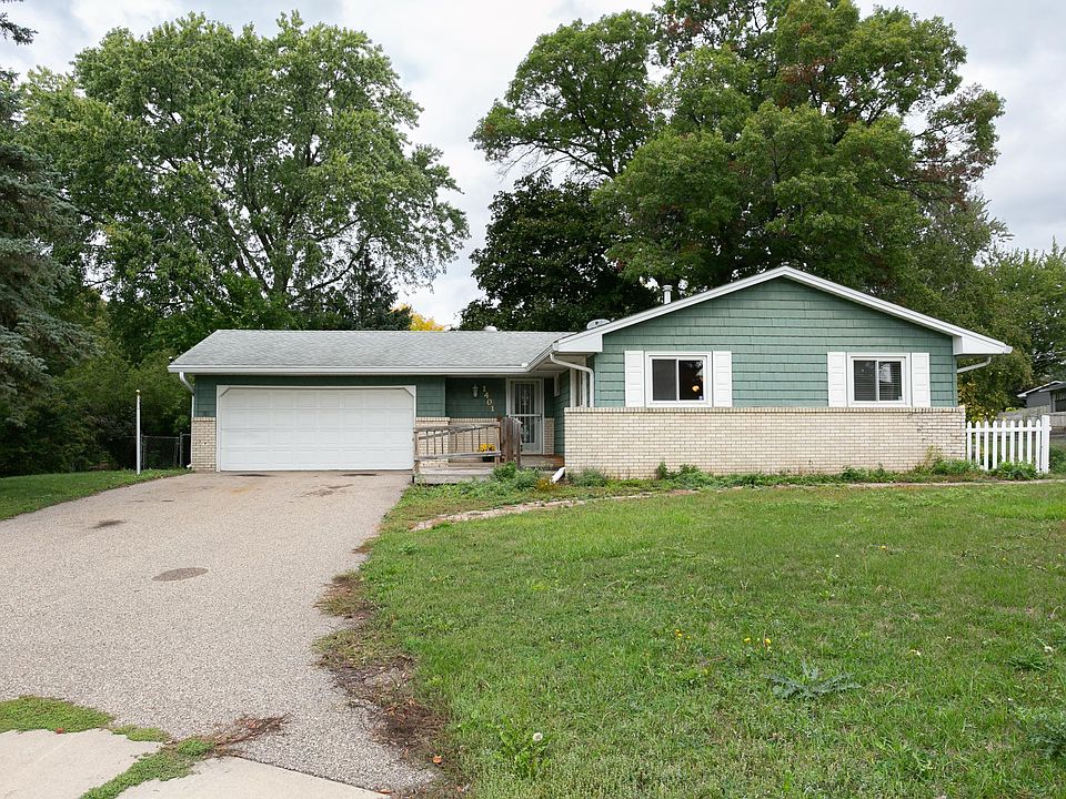 1st image of 1401 Park Hills Ct