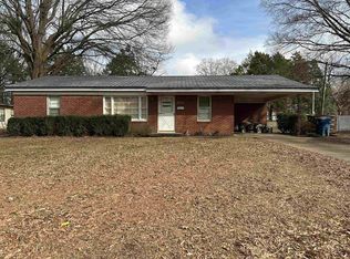 1005 Brookwood St, Trenton, TN 38382