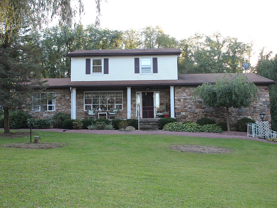 1st image of 48 Deer Dr