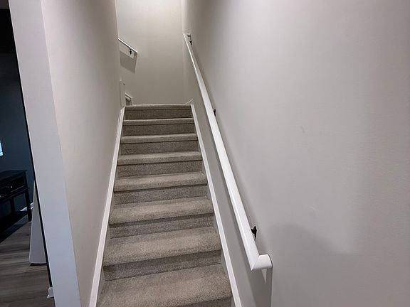 5th image of 413 Emerald Shire Way
