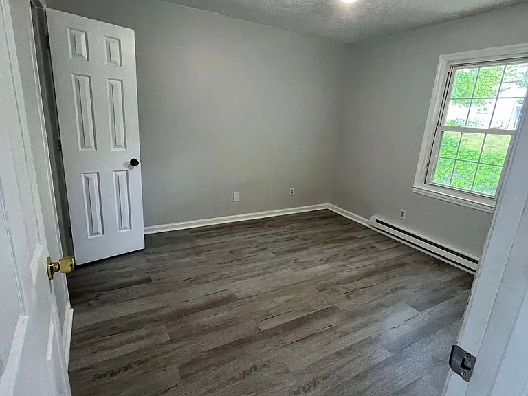31 Deerfield Dr — Photo 13