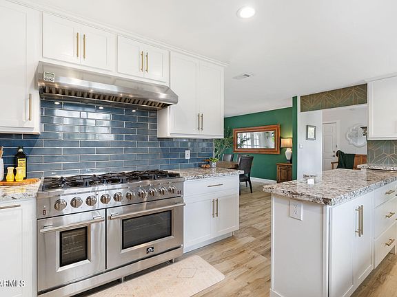 5th image of 118 E Kaler Drive