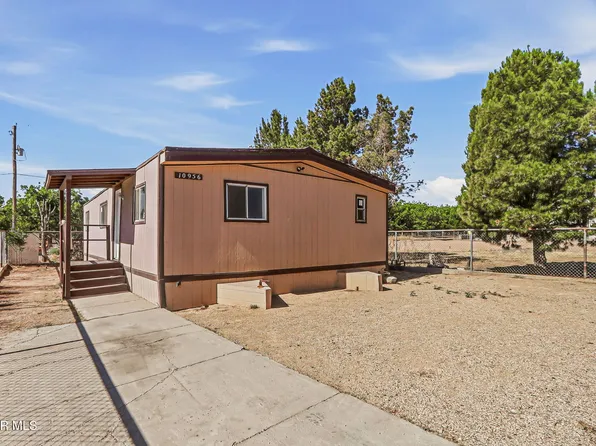10956 Los Magos Cir, Socorro, TX 79927