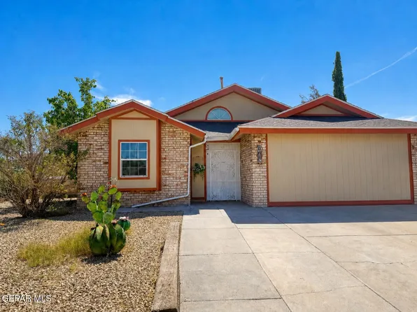 6664 Star Of India Ln, El Paso, TX 79924