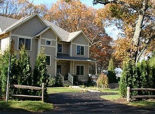 5 Walnut St, Lexington, MA 02421