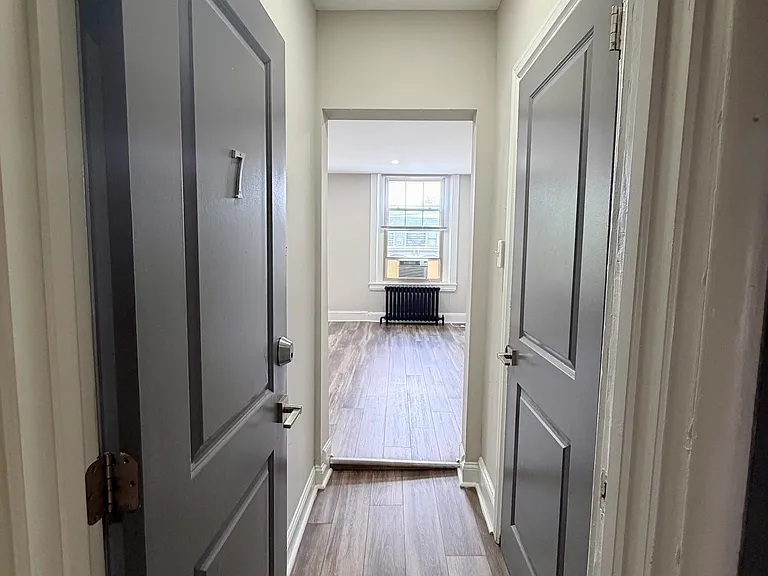 227 S 41st St #H — Photo 39