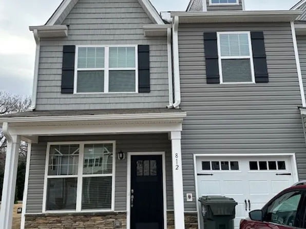 812 Pryor St, Mebane, NC 27302