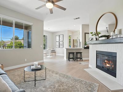 10728 Sabre Hill Dr UNIT 240, San Diego, CA, 92128