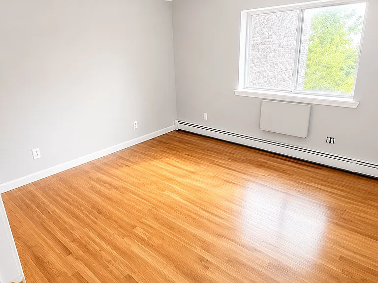 242 Prentiss Ave #2 — Photo 8