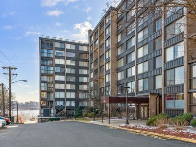 9060 Palisade Ave APT 612, North Bergen, NJ, 07047