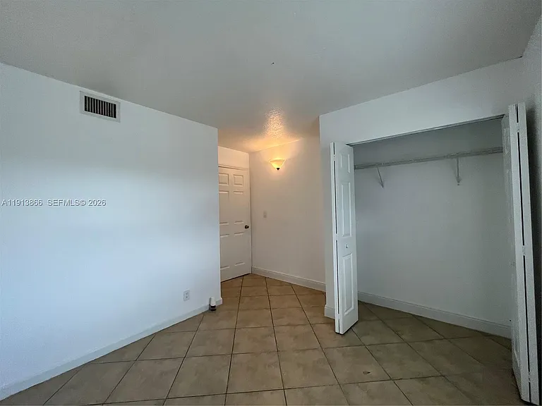 3720 N Pine Island Rd #234 — Photo 9