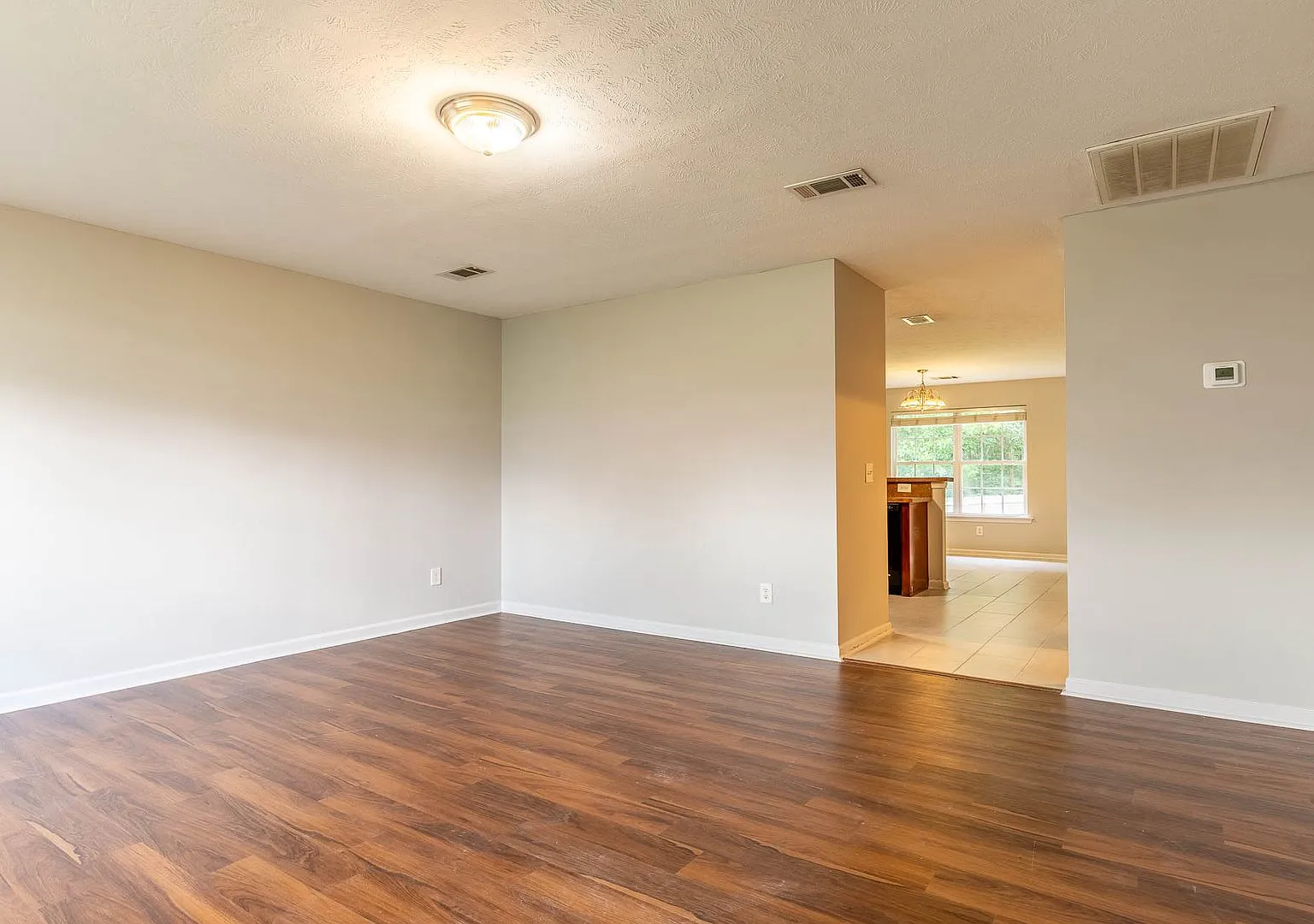 752 Holland Ridge — Photo 4