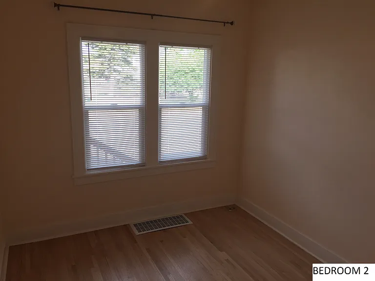 409 5th St S #409 — Photo 5