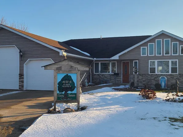 404 E Maple St, Monona, IA 52159