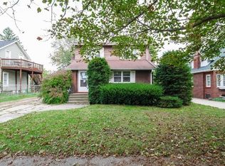 702 S 3rd St, Dekalb, IL 60115