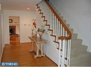 559 Ferndale Ln, Haverford, PA 19041