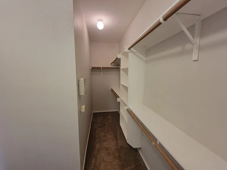 7409 Brent Way — Photo 13
