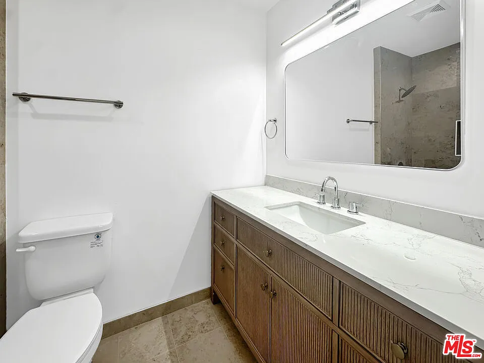 1 bed, 1.0 bath, $2,495 — Photo 4