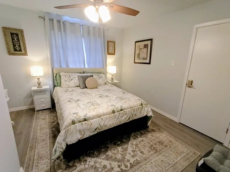 6908 Trimble Dr — Photo 8