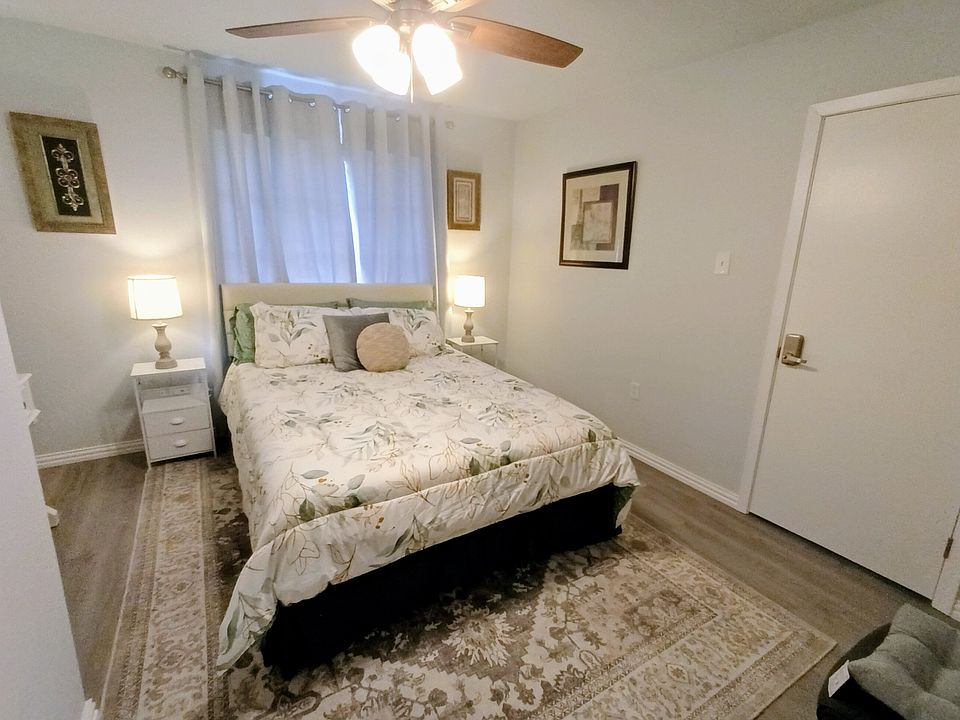 1st image of 6908 Trimble Dr #4