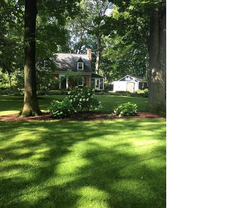 1st image of 37 Parker Dr