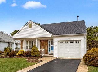 40 Carmacks Way, Toms River, NJ 08757