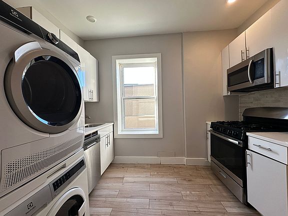 2nd image of 143 Lafayette St #7