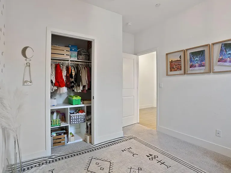 989 Osprey Dr — Photo 6