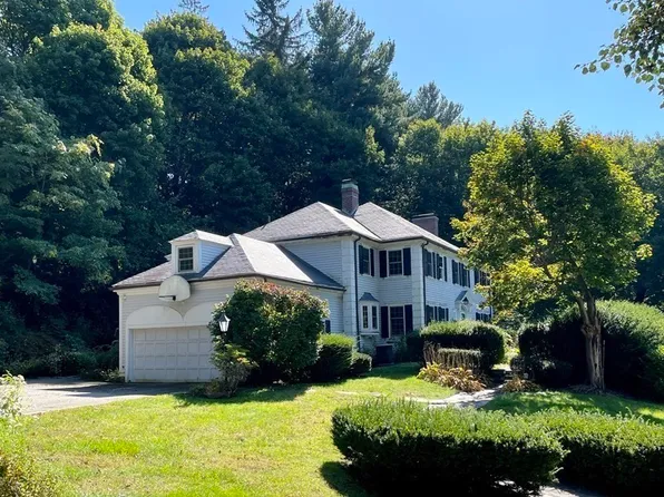 20 Westwood Dr, Worcester, MA 01609