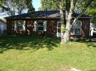 6802 Lake Elkhorn Ct, Louisville, KY 40291