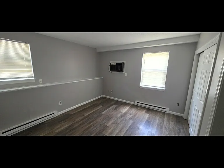 96 Maple St #3 — Photo 3
