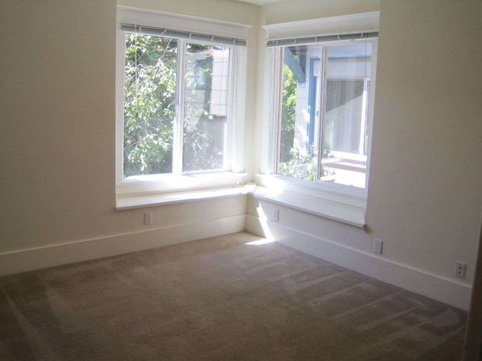 1st image of 4736 18th Ave NE #3-A