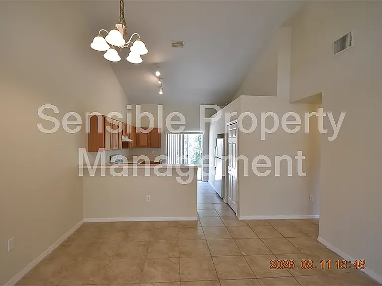 7413 Canterbury St — Photo 6