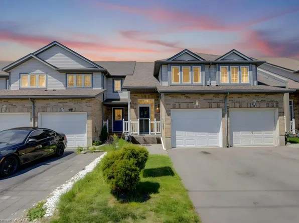 307 Activa Ave, Kitchener, ON N2E 3V2