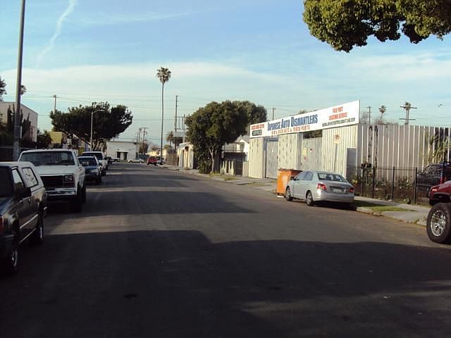 2nd image of 5546 Duarte St