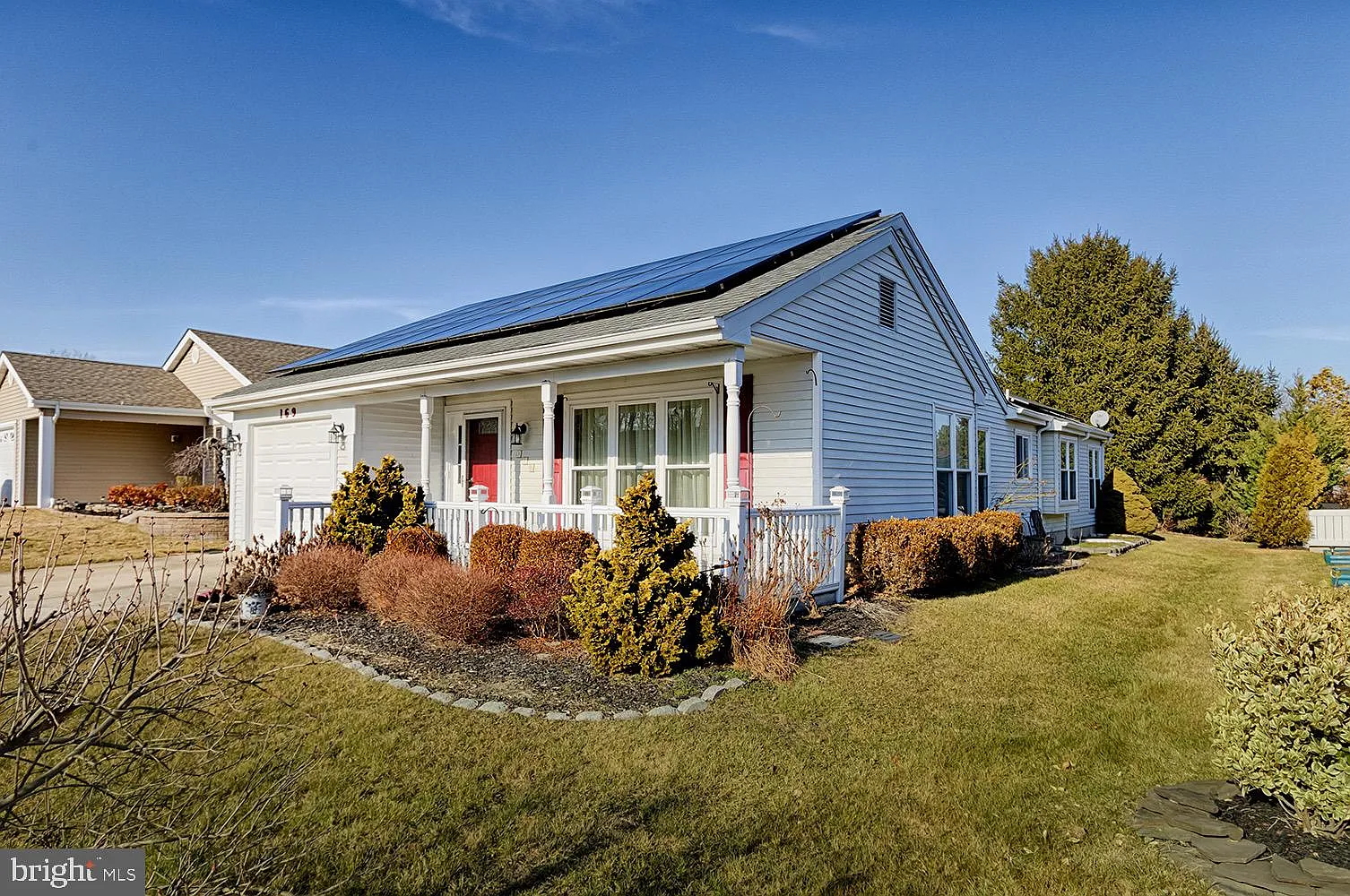169 Buckingham Dr photo 1