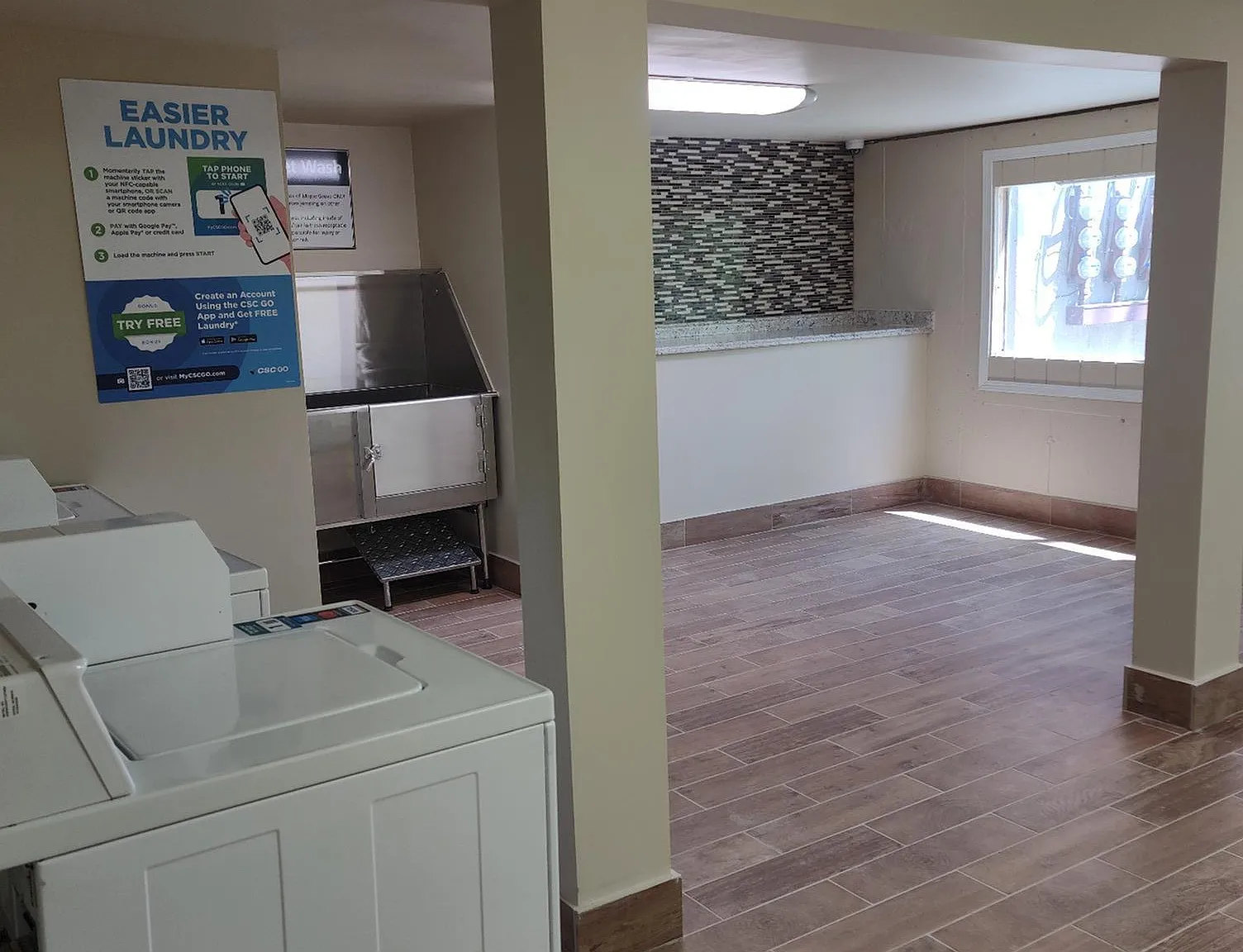 Maple Grove Apartments — Photo 4