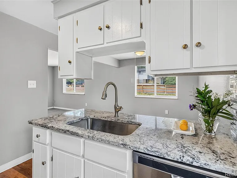 12583 W 12th Pl — Photo 3