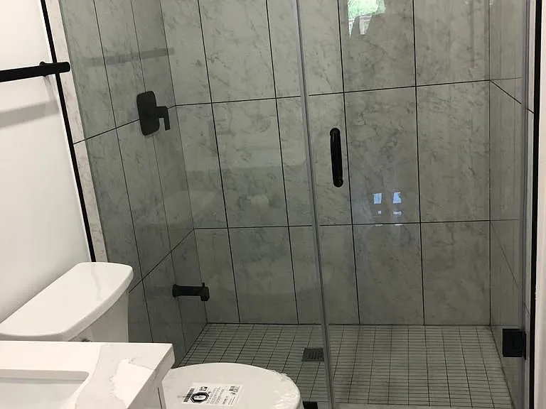 1022 Bloor St W #2A — Photo 10