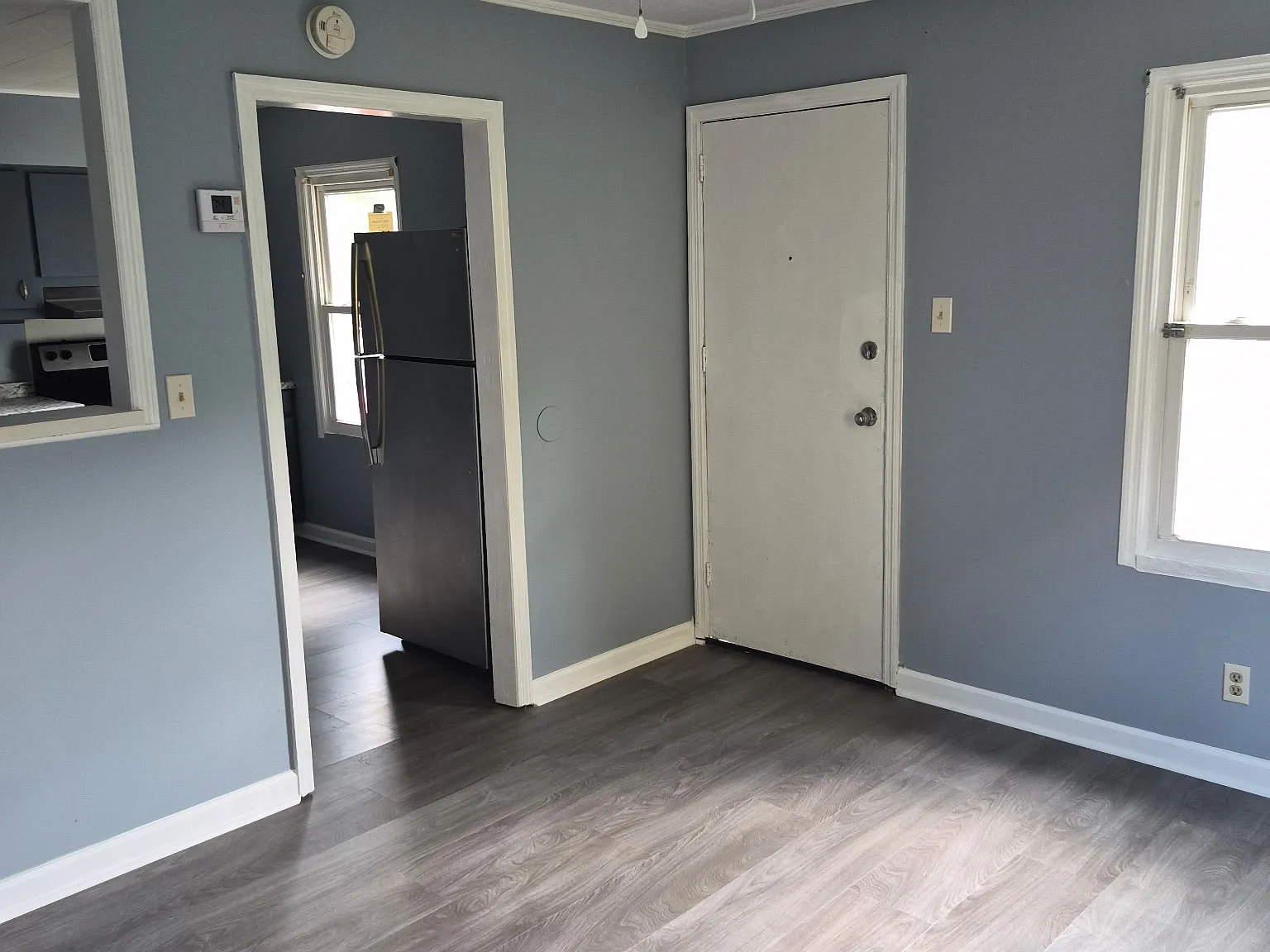 2 bed, 804 sqft, $1,060 — Photo 2