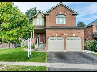 157 Waller St, Whitby, ON L1R 2P7