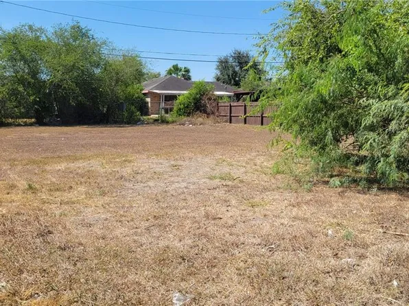 5902 S Blanca Ln, Pharr, TX 78577