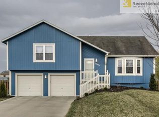 32623 W 172nd St, Gardner, KS 66030