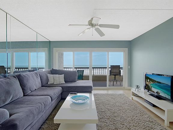 4th image of 707 S 1st St #202