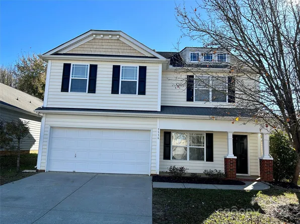 5536 Stowe Derby Dr, Charlotte, NC 28278