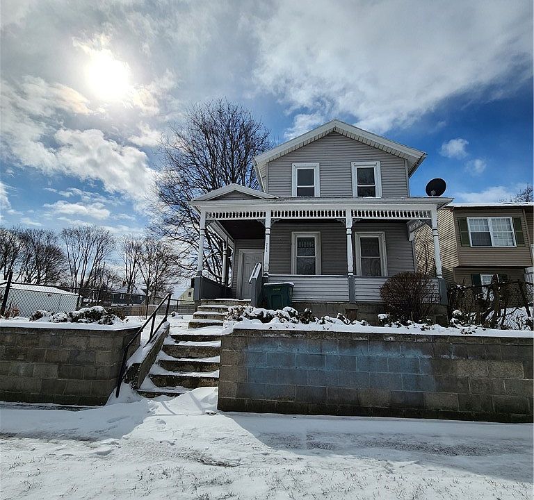 1st image of 245 Adams St