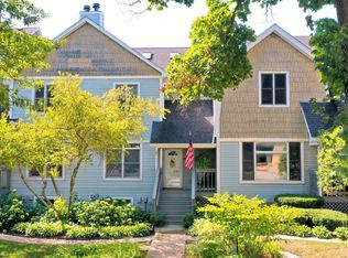 49 W Johnson St, Palatine, IL