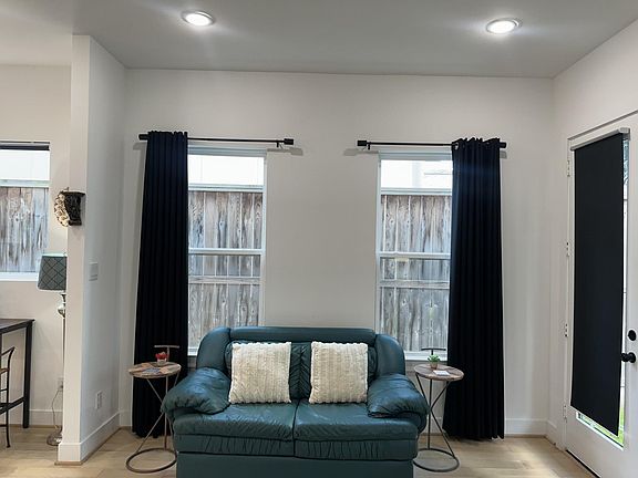5th image of 1711 Ruth St Unit C