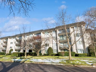 235 Ridge Rd APT 4J, Wilmette, IL, 60091